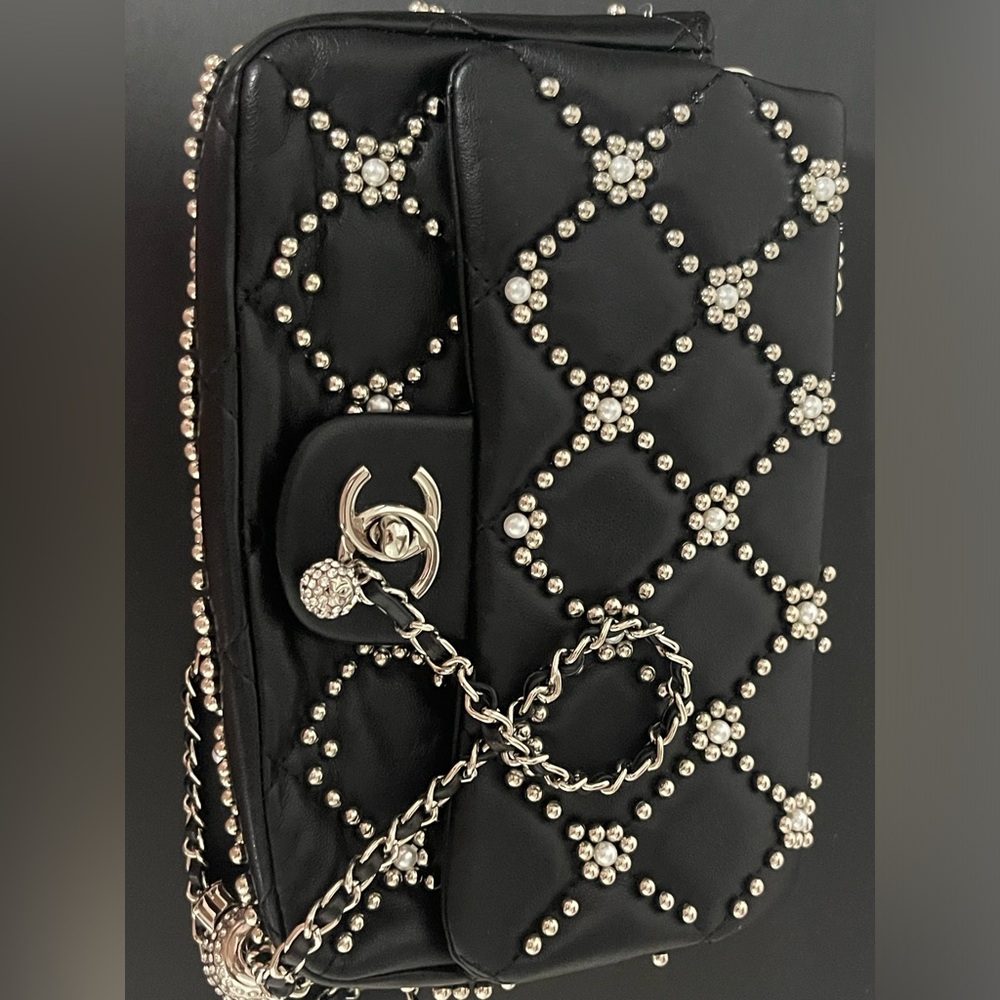 CHANEL Black Quilted Leather Crossbody with Pearl & Silver Studs - Picture 8 of 8